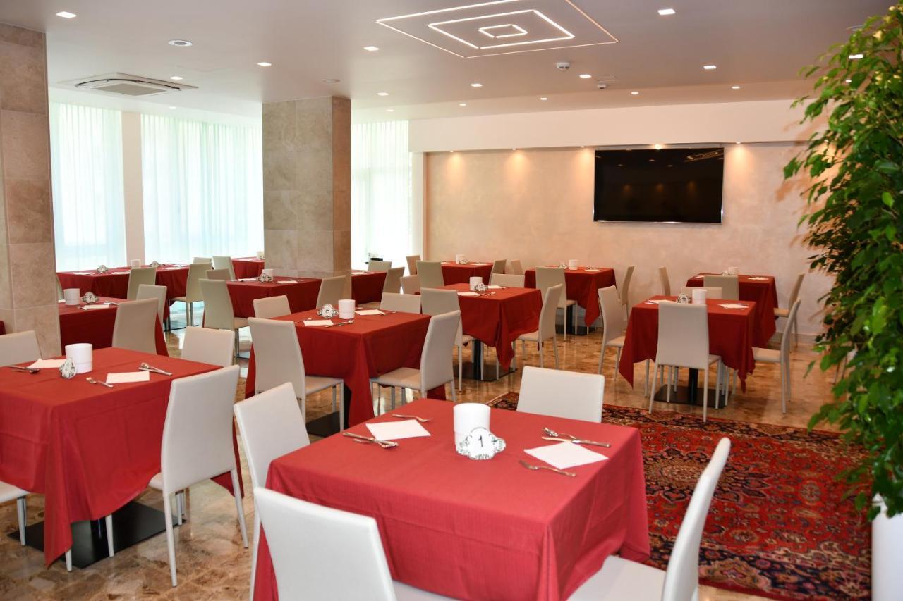 Hotel Playa Bibione Eksteriør billede
