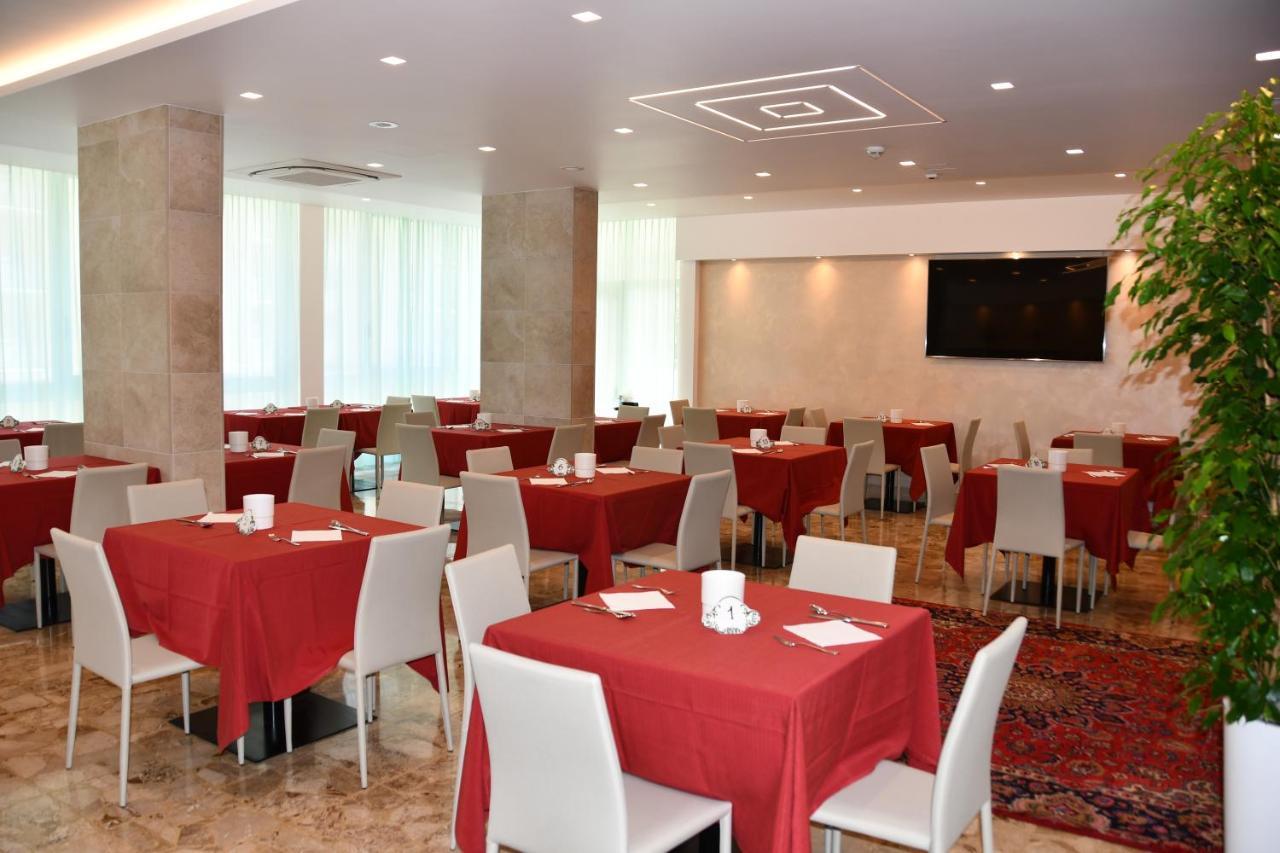 Hotel Playa Bibione Eksteriør billede